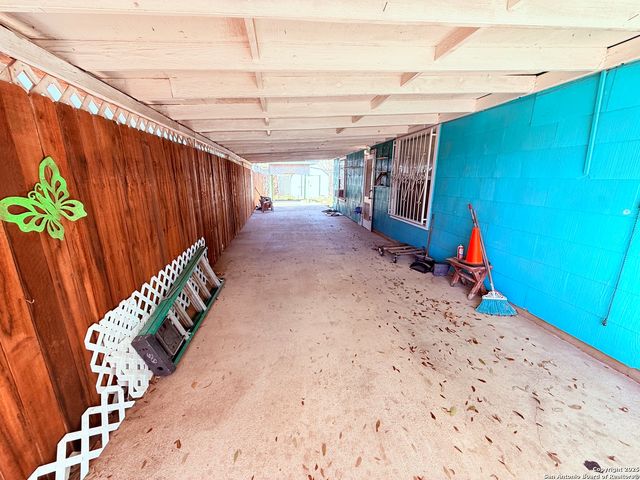 1911 Beechaven, San Antonio, TX 78207