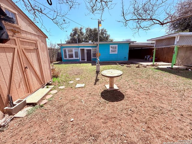 1911 Beechaven, San Antonio, TX 78207