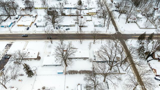 409 W Lakewood Boulevard, Holland, MI 49424