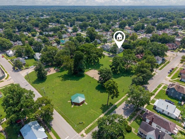 1723 Thompson Avenue, Terre Haute, IN 47803