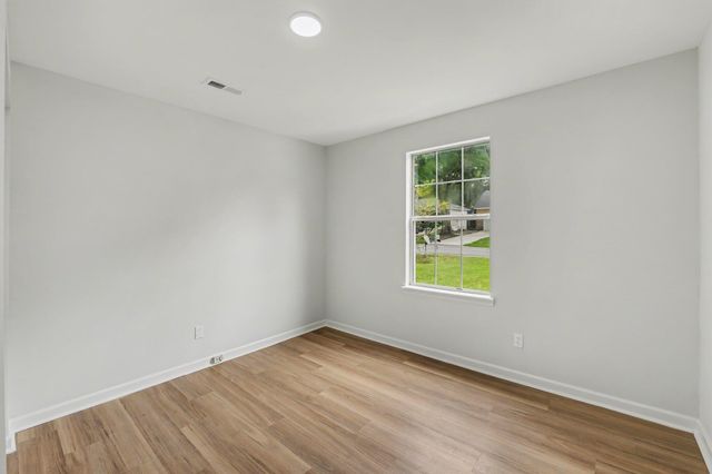 218 Beverly Drive, Ladson, SC 29456