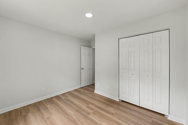 218 Beverly Drive, Ladson, SC 29456