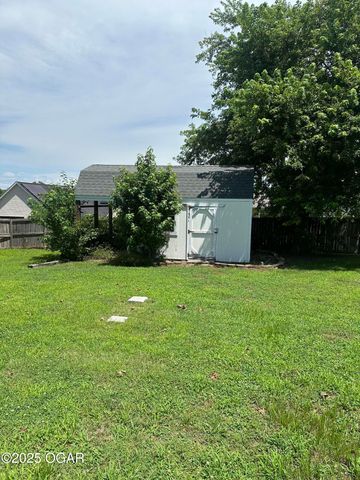 2223 Texas Avenue, Joplin, MO 64804