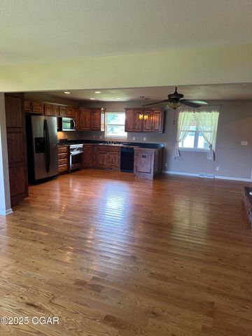 2223 Texas Avenue, Joplin, MO 64804