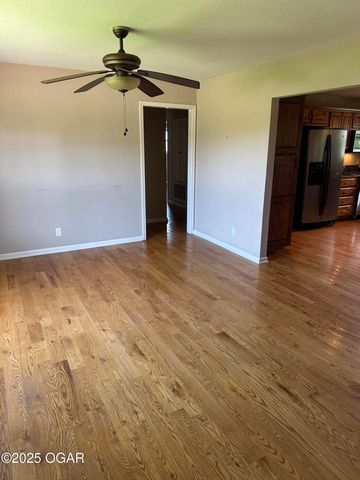 2223 Texas Avenue, Joplin, MO 64804