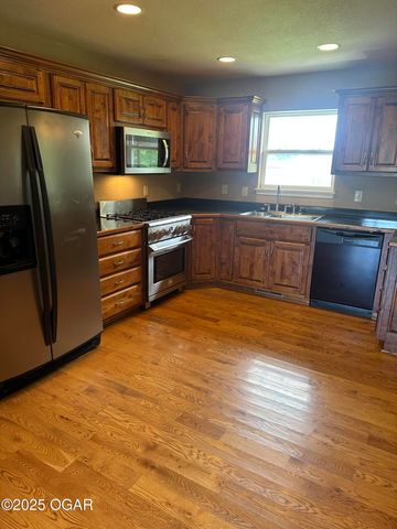 2223 Texas Avenue, Joplin, MO 64804