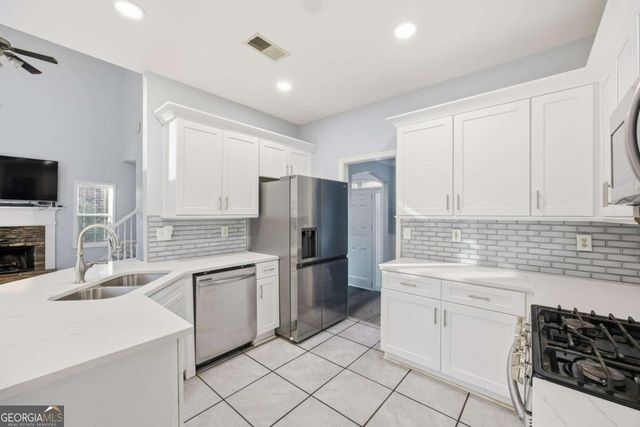 44 Creekside Way, Hiram, GA 30141