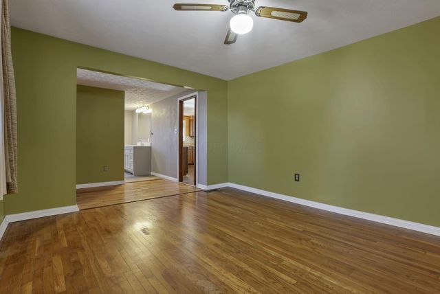 5850 Borah Hill Road, Sugar Grove, OH 43155