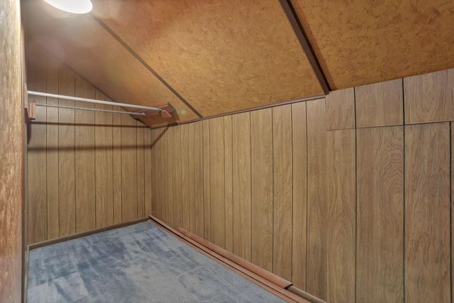 5850 Borah Hill Road, Sugar Grove, OH 43155