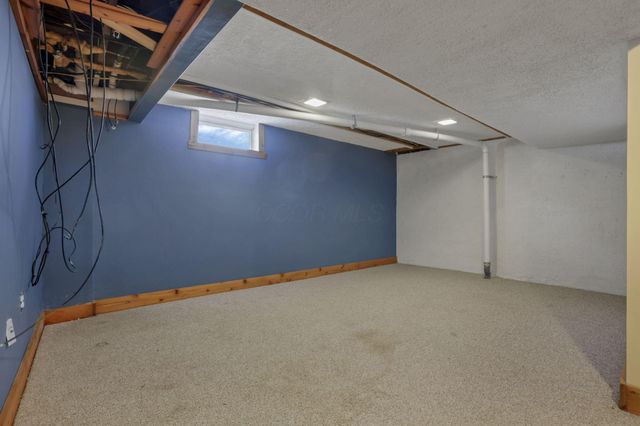 5850 Borah Hill Road, Sugar Grove, OH 43155