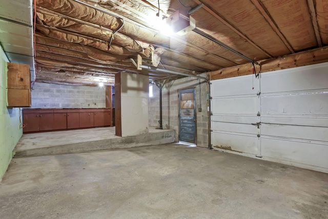 5850 Borah Hill Road, Sugar Grove, OH 43155