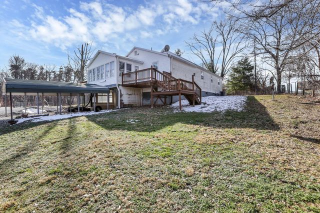 5850 Borah Hill Road, Sugar Grove, OH 43155