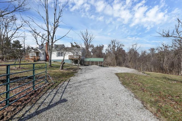 5850 Borah Hill Road, Sugar Grove, OH 43155