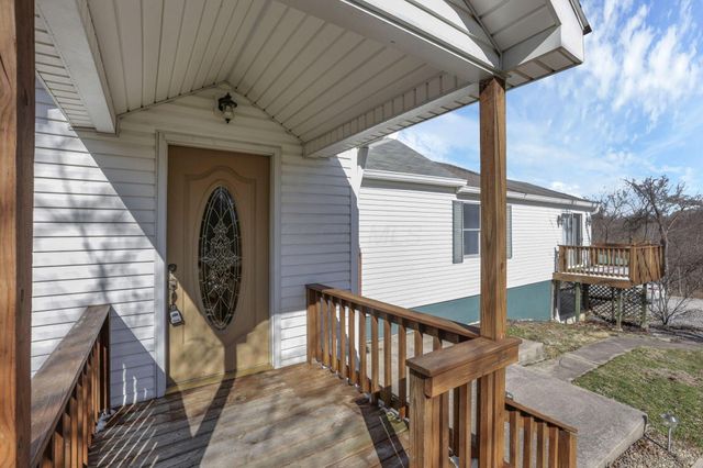 5850 Borah Hill Road, Sugar Grove, OH 43155