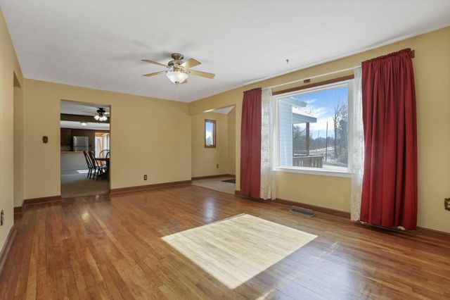 5850 Borah Hill Road, Sugar Grove, OH 43155