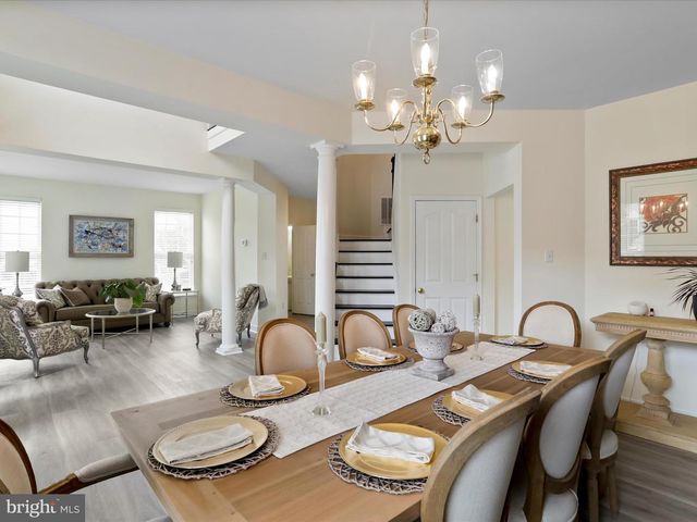 17402 COBB CT, Hagerstown, MD 21740