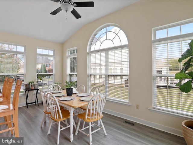 17402 COBB CT, Hagerstown, MD 21740