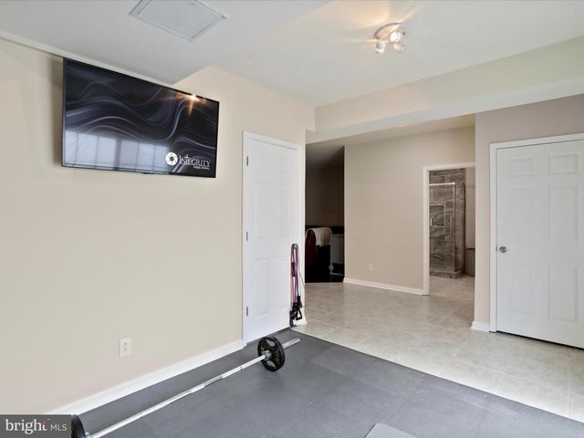 17402 COBB CT, Hagerstown, MD 21740