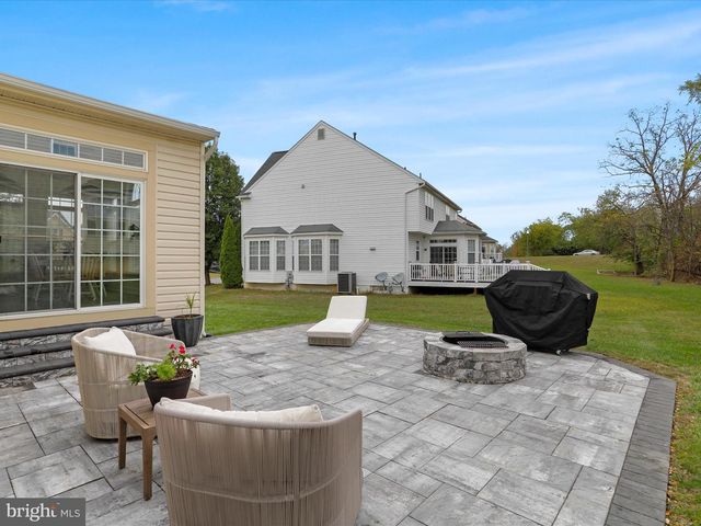 17402 COBB CT, Hagerstown, MD 21740