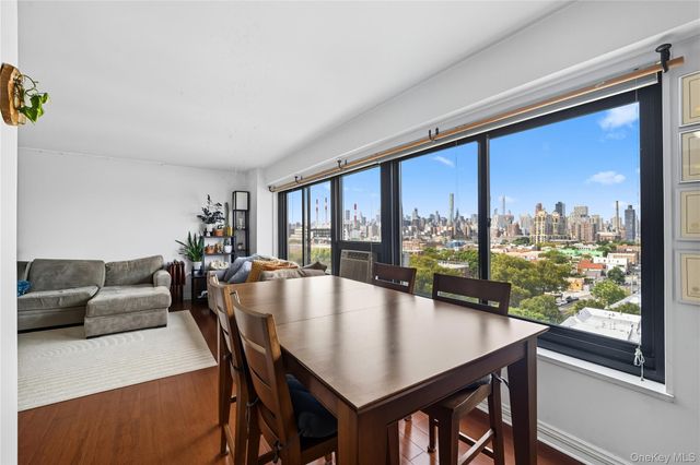 33-65 14th Street 11A, Astoria, NY 11106