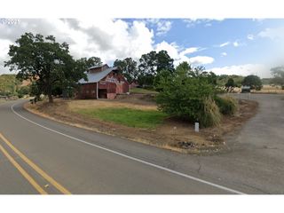 7505 GARDEN VALLEY Rd 7, Roseburg, OR 97471