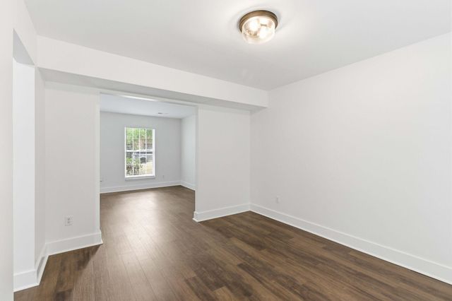 2143 Pinehurst Avenue, Charleston, SC 29414