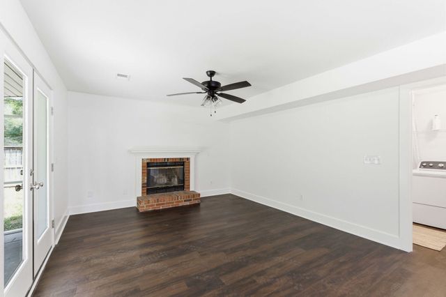 2143 Pinehurst Avenue, Charleston, SC 29414