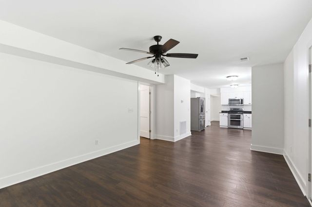 2143 Pinehurst Avenue, Charleston, SC 29414