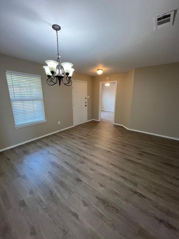 2210 Marvin Drive, Lancaster, TX 75134