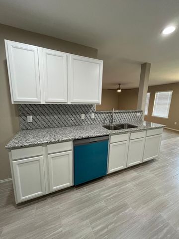 2210 Marvin Drive, Lancaster, TX 75134