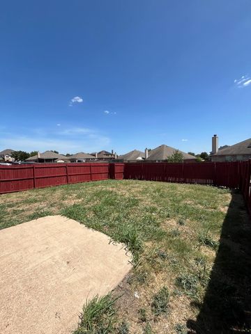 2210 Marvin Drive, Lancaster, TX 75134