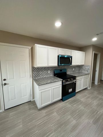 2210 Marvin Drive, Lancaster, TX 75134