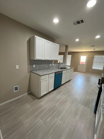 2210 Marvin Drive, Lancaster, TX 75134
