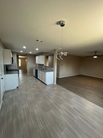 2210 Marvin Drive, Lancaster, TX 75134