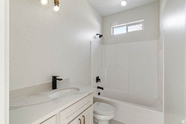 42 E 200 S, Wellsville, UT 84339