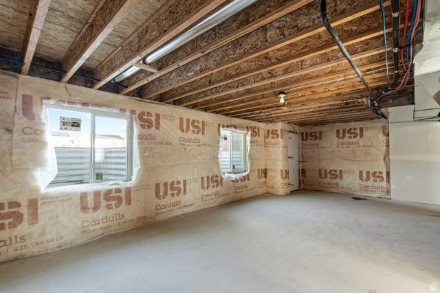 42 E 200 S, Wellsville, UT 84339