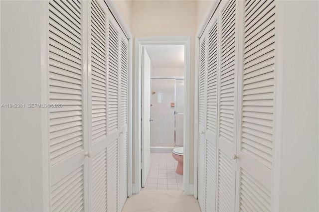 1470 N Treasure Dr, North Bay Village, FL 33141