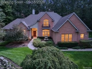 2225 CANTERWOOD, Highland Charter Township, MI 48357