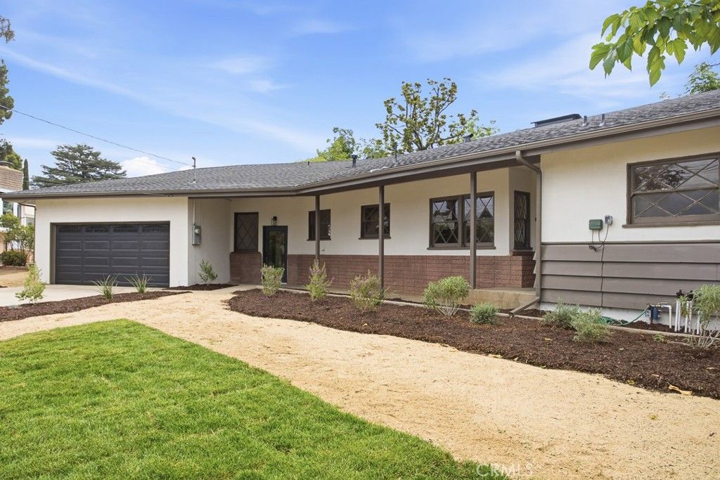 Image 2 of property listing at 11817 Peach Tree Circle, Yucaipa, CA 92399