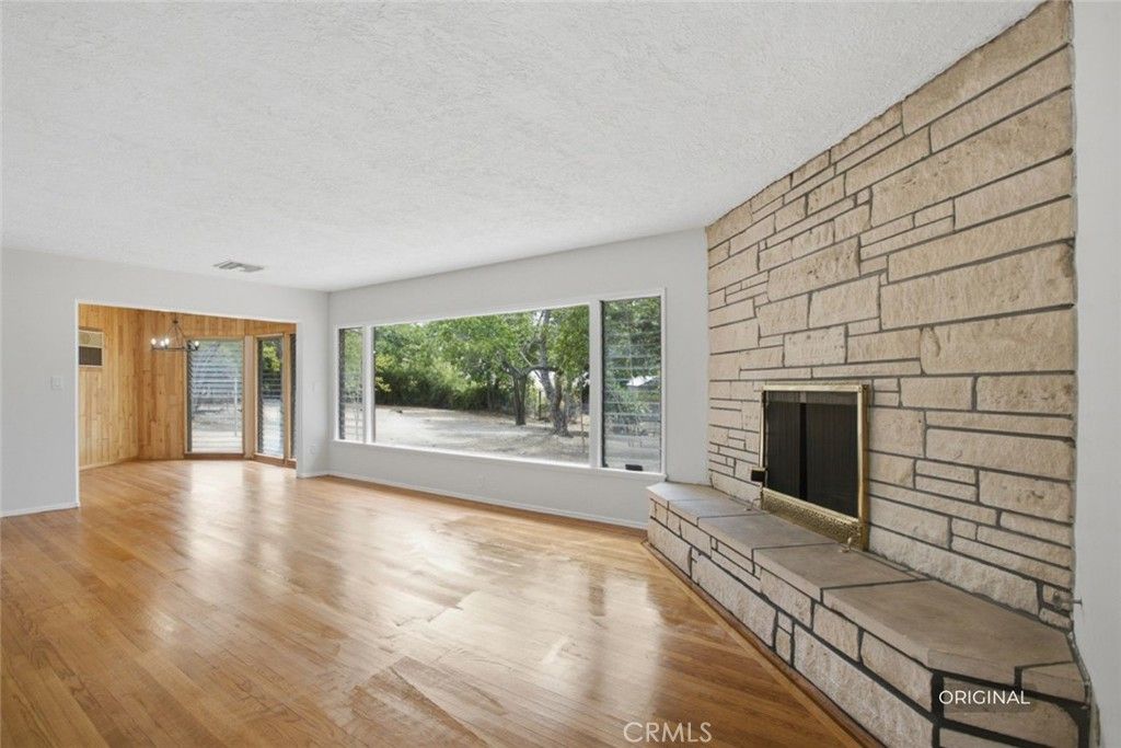 Image 8 of property listing at 11817 Peach Tree Circle, Yucaipa, CA 92399