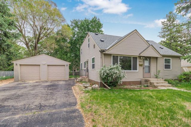 5030 Ewing Avenue N, Brooklyn Center, MN 55429