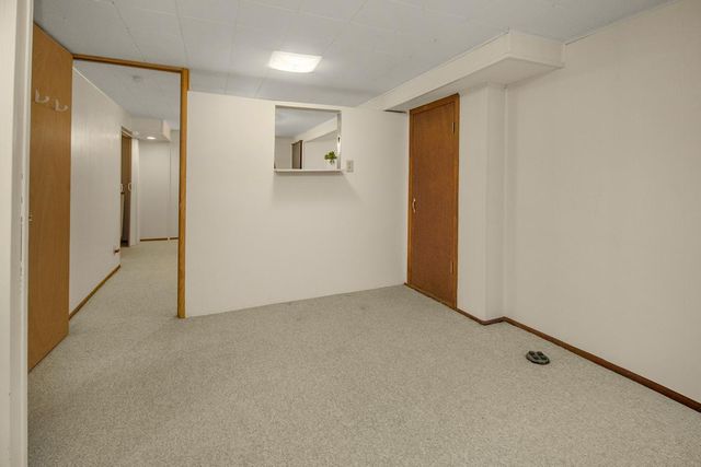 5030 Ewing Avenue N, Brooklyn Center, MN 55429