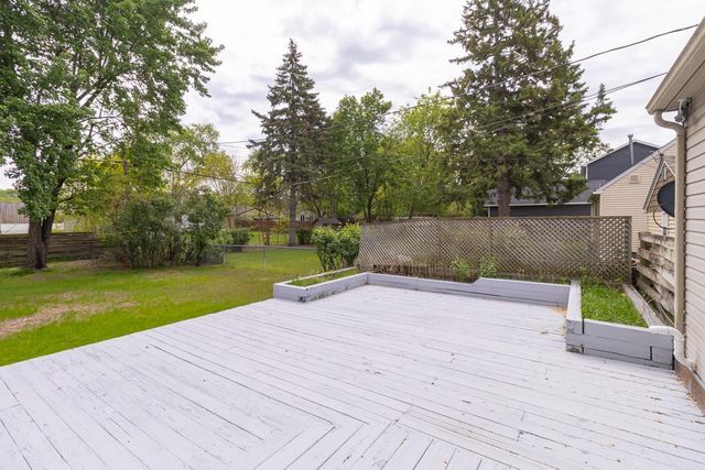 5030 Ewing Avenue N, Brooklyn Center, MN 55429
