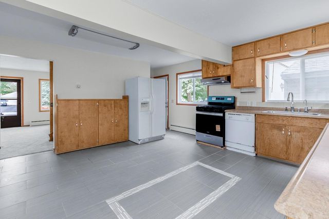 5030 Ewing Avenue N, Brooklyn Center, MN 55429