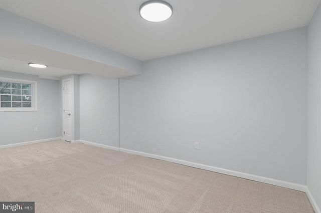 12530 OAKWOOD DR, Woodbridge, VA 22192