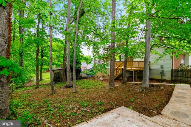 12530 OAKWOOD DR, Woodbridge, VA 22192