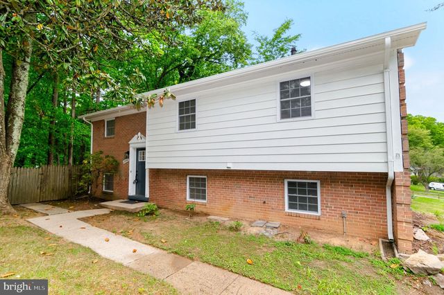 12530 OAKWOOD DR, Woodbridge, VA 22192