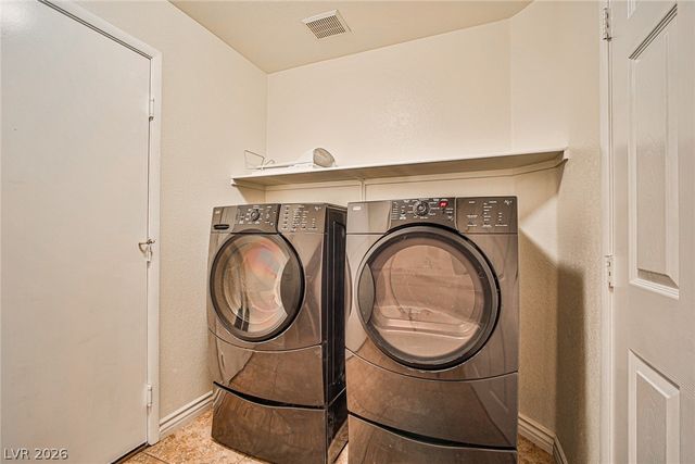 4514 Patriot Cannon Street, North Las Vegas, NV 89031