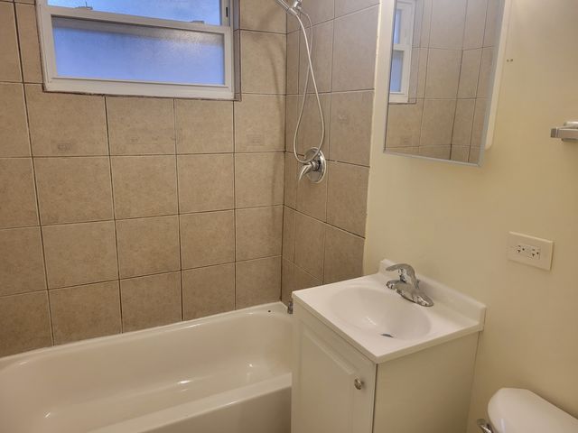 12864 S Eggleston Avenue, Chicago, IL 60628