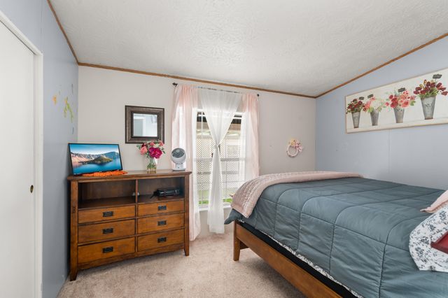 640 Hedy Jayne, Medford, OR 97501